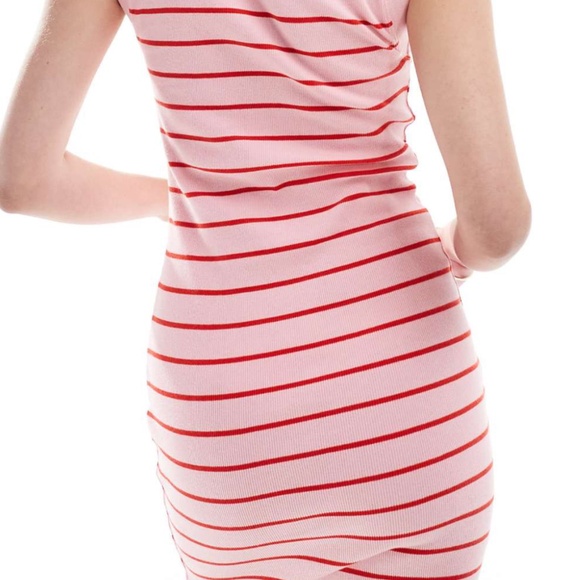 Dress - Picture 3 of 4